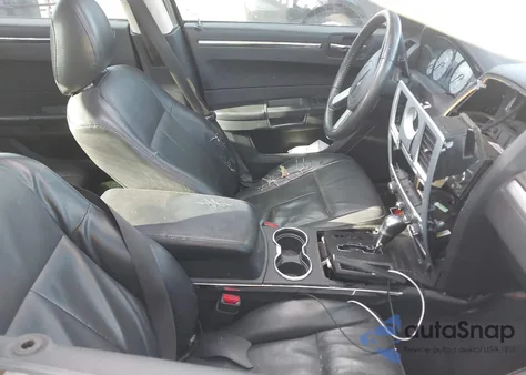 2010 Chrysler 300 Touring/Signature Series/Executive Series из США, поврежденный, VIN 2C3CA5CV3AH206512